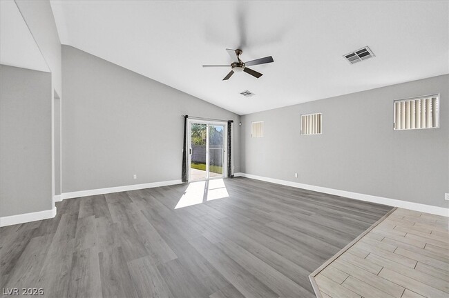 Building Photo - 3270 Cherum St