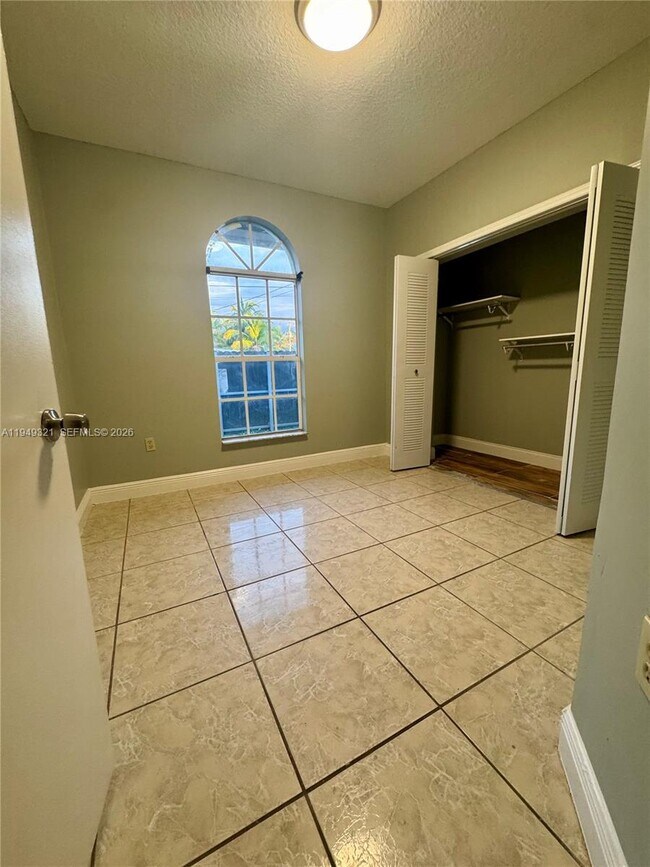 Building Photo - 603 NW 97th St