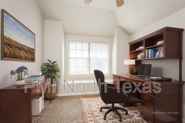 Building Photo - 2541 Indian Hills Dr