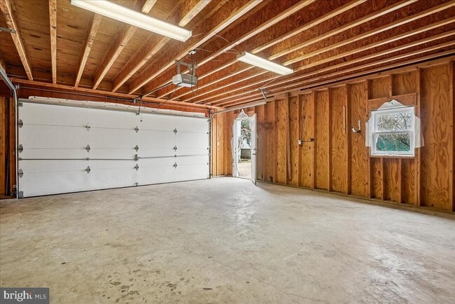 Building Photo - 4805 23rd St S