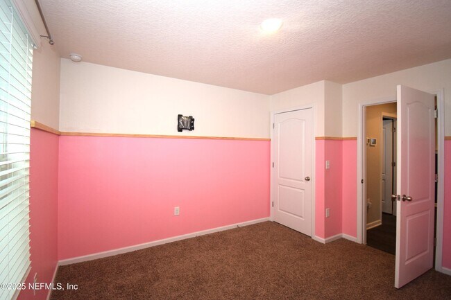 Building Photo - 11513 Stickleback Ln
