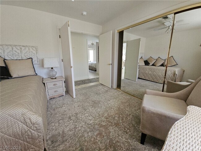 Building Photo - 2525 Palmridge Dr