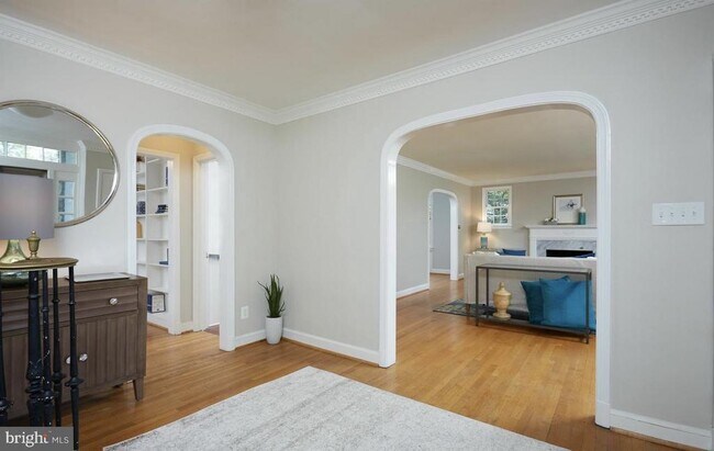 Building Photo - 4515 29th St NW
