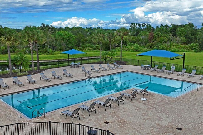 Building Photo - 5675 Chorleywood Ln