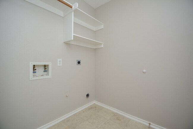 Building Photo - 5226 Flax Bourton St