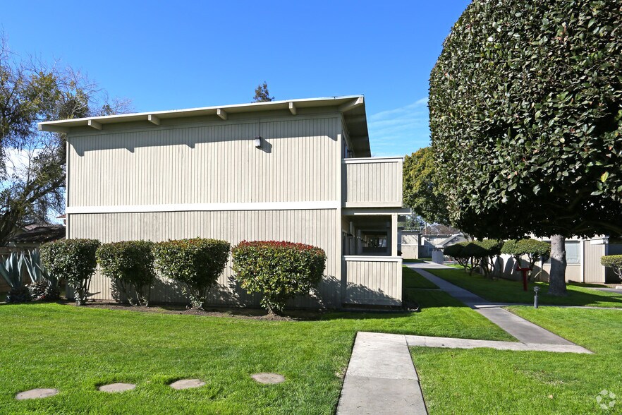Castle Apartments Merced Ca Apartment Finder