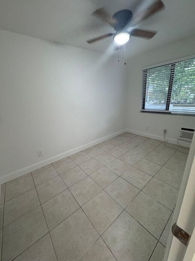 Building Photo - 2238 Fillmore St