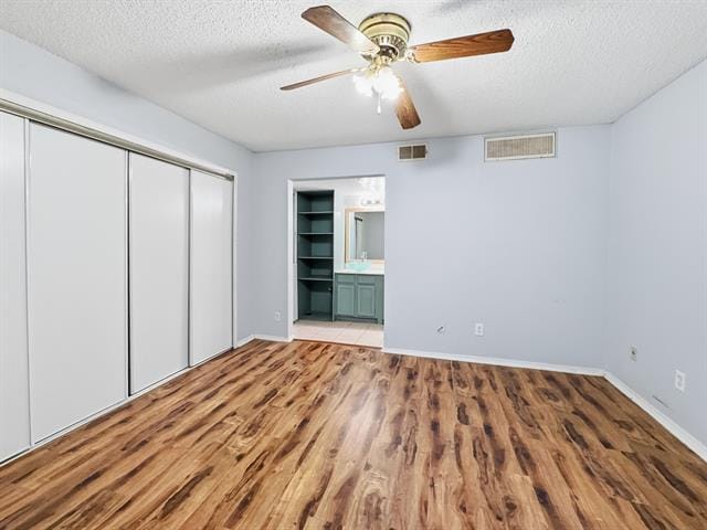 Building Photo - 9835 Walnut St