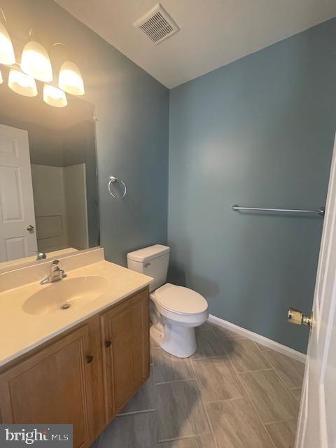 Building Photo - 19 Sir Thomas Ln