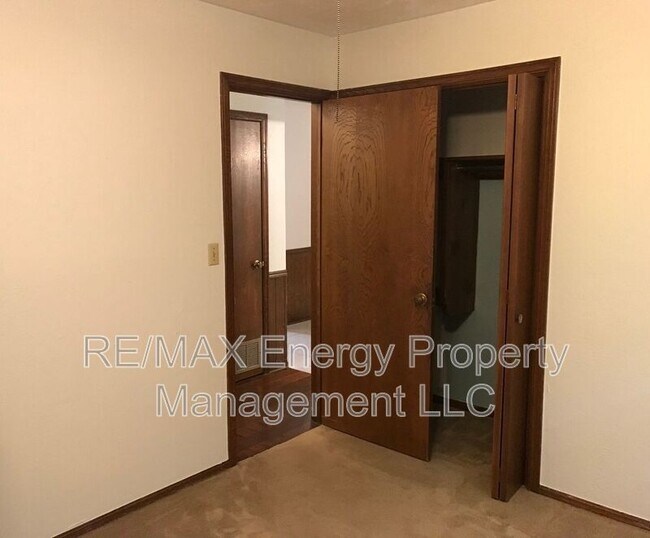 Building Photo - 4501 E Silver City Ridge