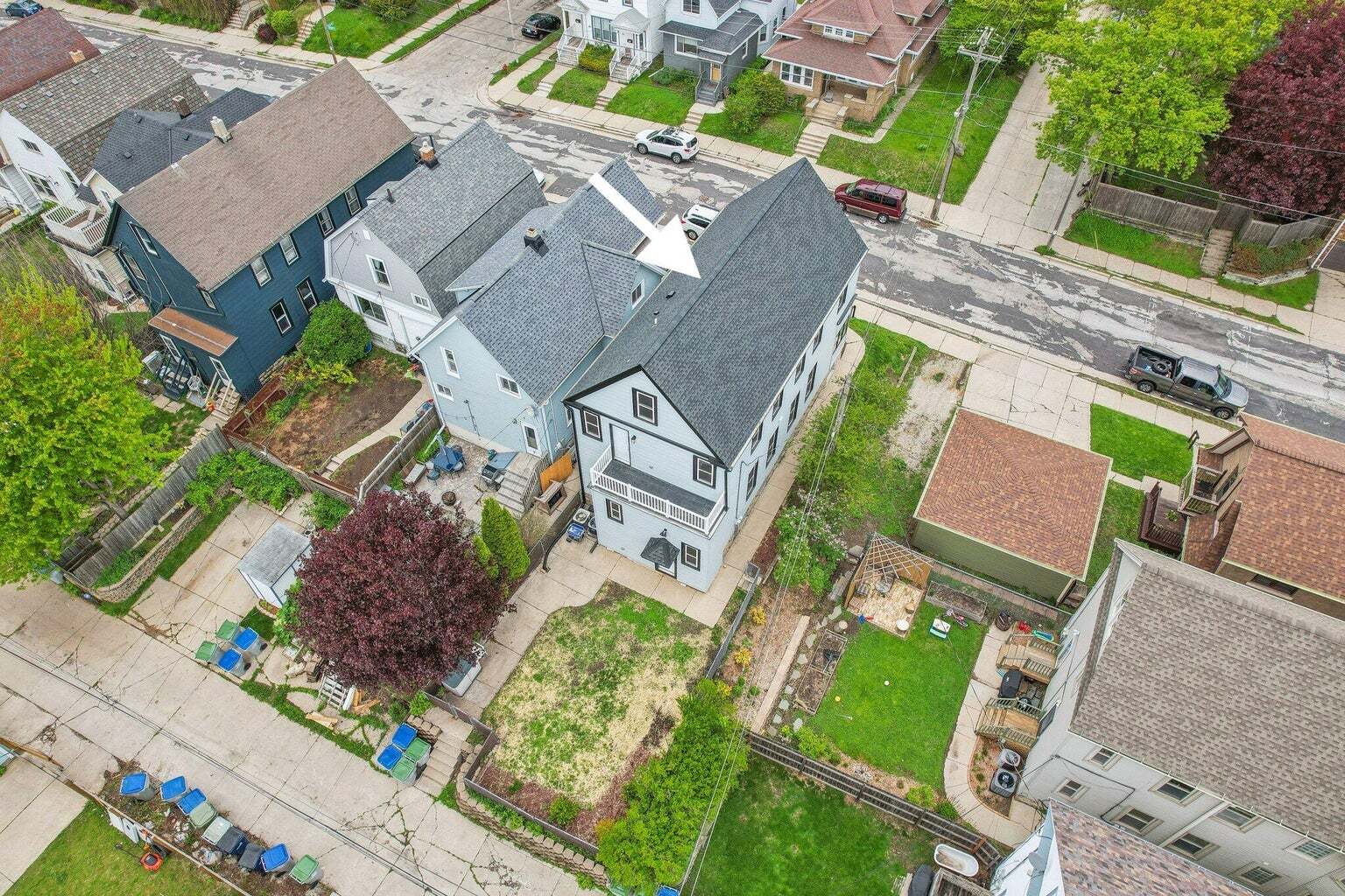 Aerial - 351 E Deer Pl