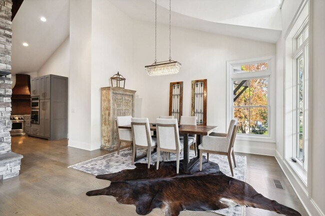 Building Photo - FULLY FURNISHED ISLAND HOME ON OLD HICKORY...