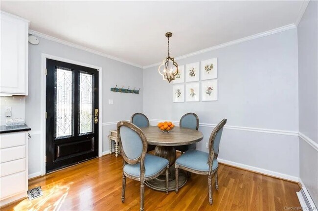 Building Photo - 2127 Edenton Rd