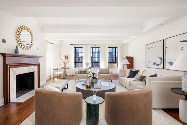 Building Photo - 350 W 57th St