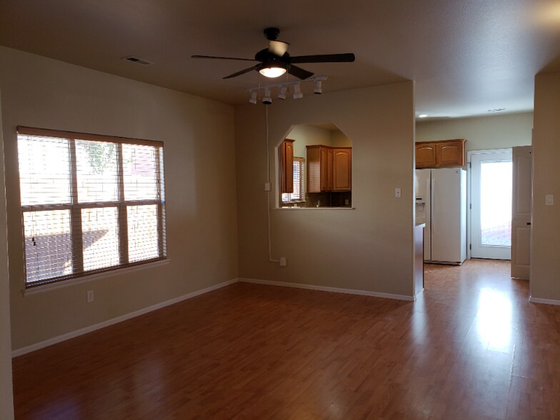 Building Photo - 2786 Helena Ct