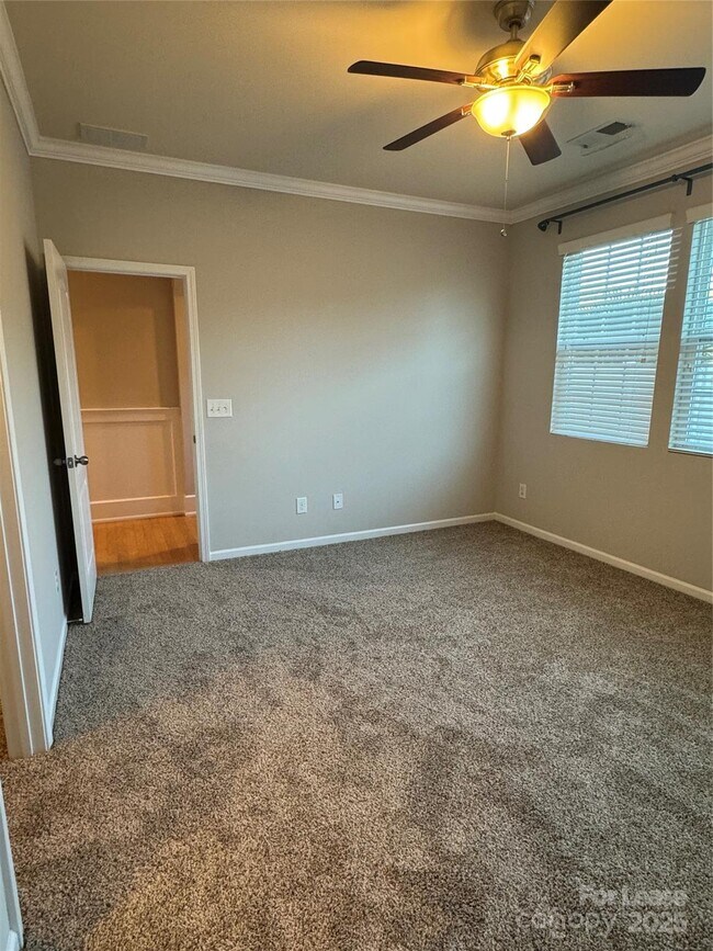 Building Photo - 18431 The Commons Blvd