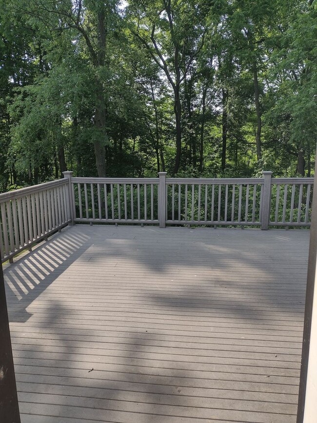 Building Photo - 3 Bedroom House in Houserville For Rent De...