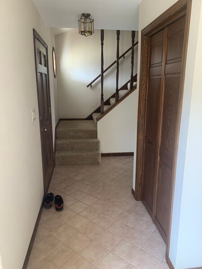 Building Photo - 4790 N 186th St