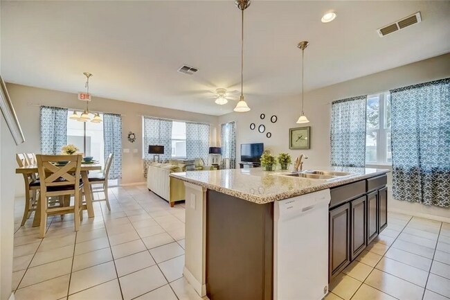 Building Photo - 3161 Tocoa Cir