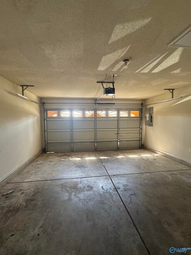 Building Photo - 15835 Mary Shell Dr NW