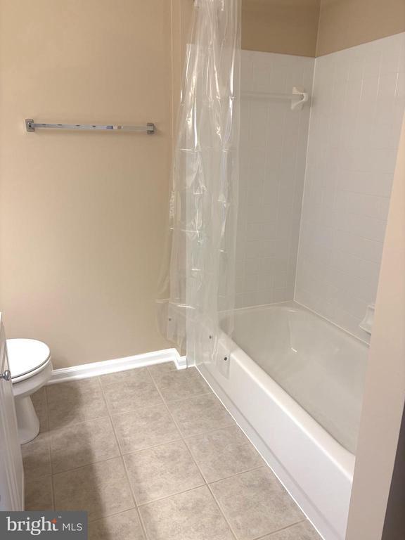 Building Photo - 4806 Turnberry Dr