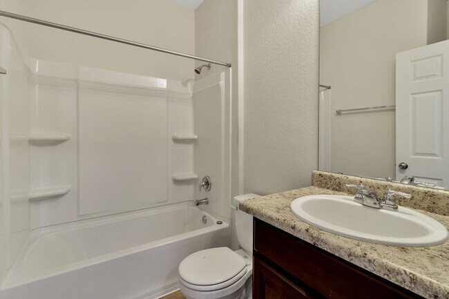 Building Photo - 5216 Cressler Ln