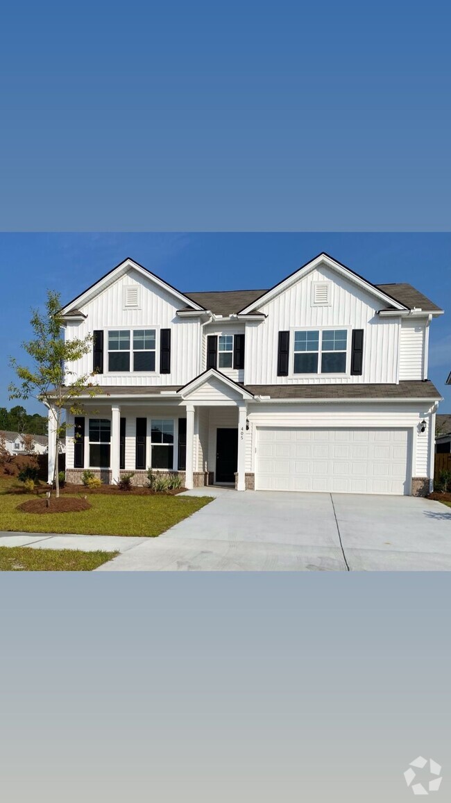 Building Photo - Five Bedroom, Single Family Home in Malind...