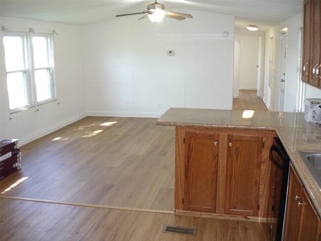 Building Photo - 4201 Wells Dr