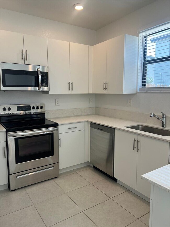 Building Photo - 13388 SW 286th St