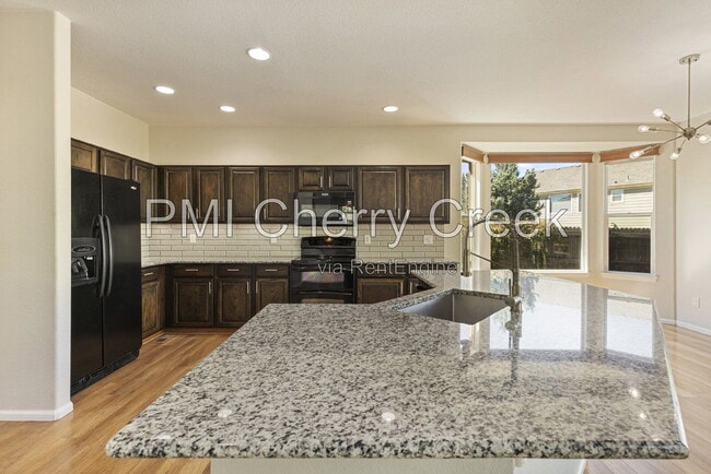 Building Photo - 2917 S Zeno Way