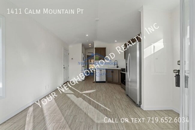 Building Photo - 1411 Calm Mountain Pt