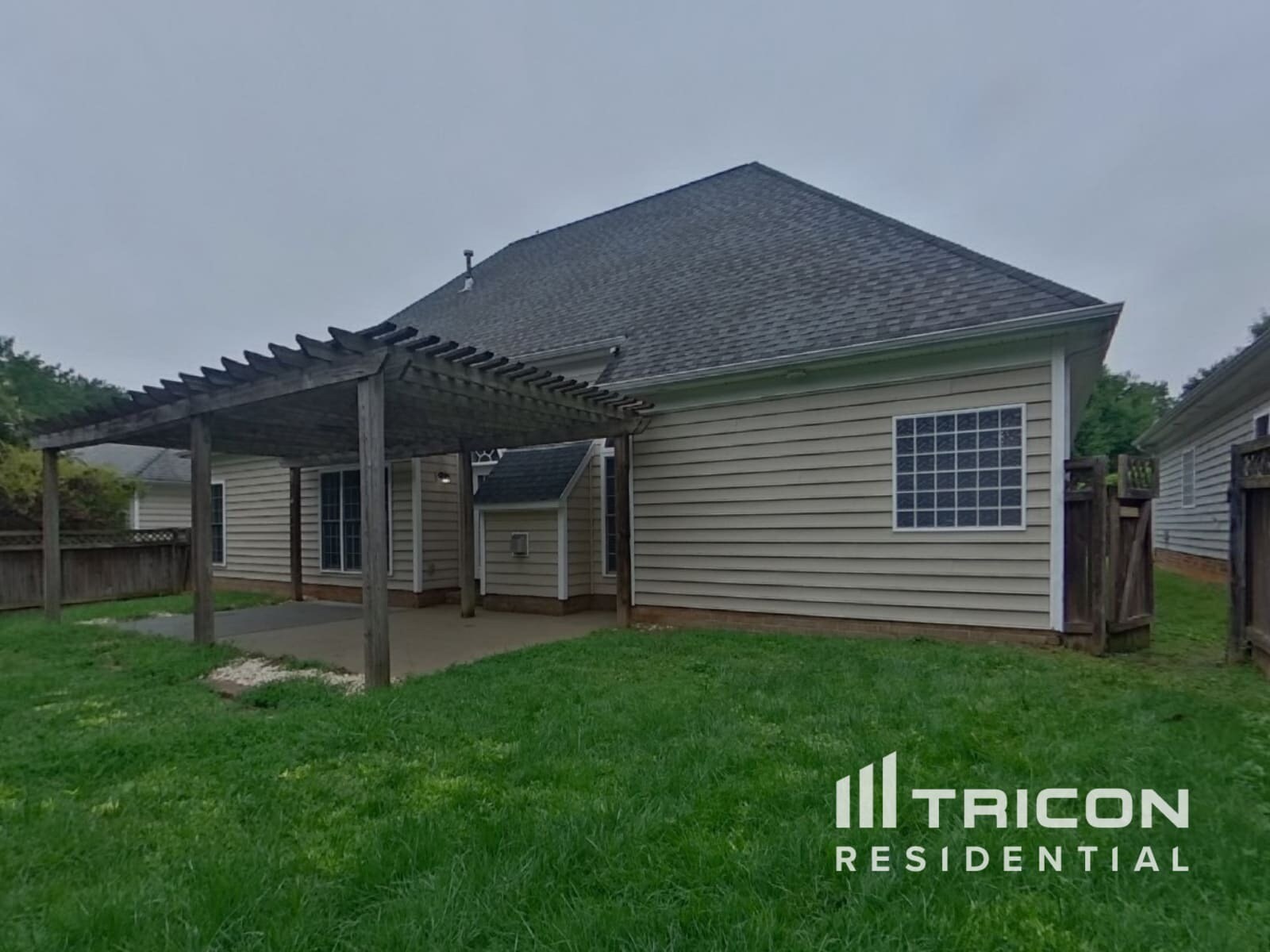 Building Photo - 1129 Moray Ct