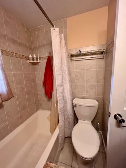 Bathroom 1 - 30 Seven Mile River Dr