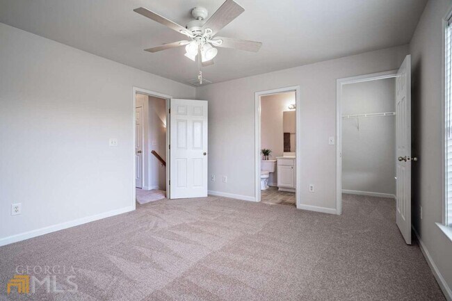 Building Photo - 1732 Highlands View Dr