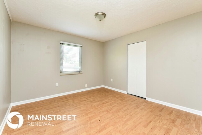 Building Photo - 507 67th Ave Dr W