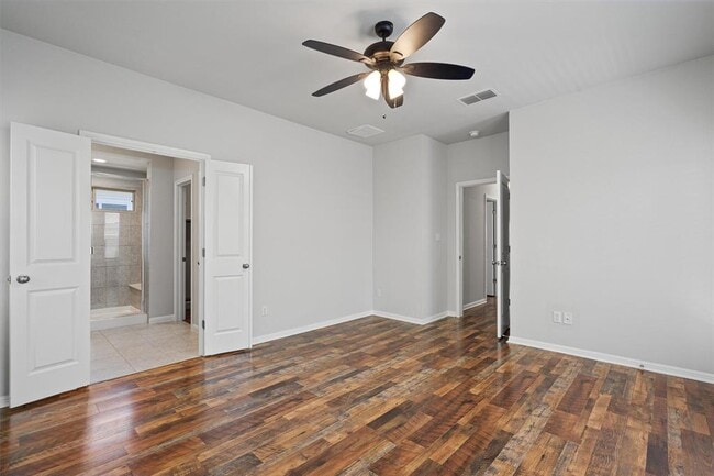 Building Photo - 256 Pelican Bay Cir