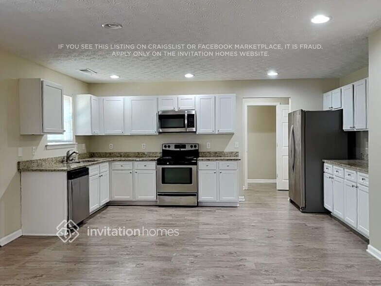 Building Photo - 8279 Milam Loop