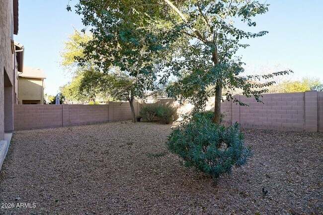 Building Photo - 2530 W Cordia Ln