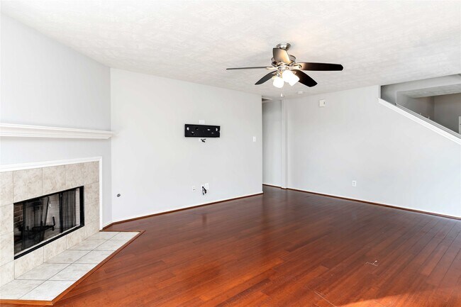 Building Photo - 19914 Shore Meadows Ln