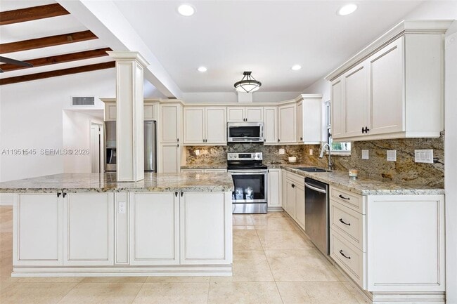 Building Photo - 8030 SW 120th St