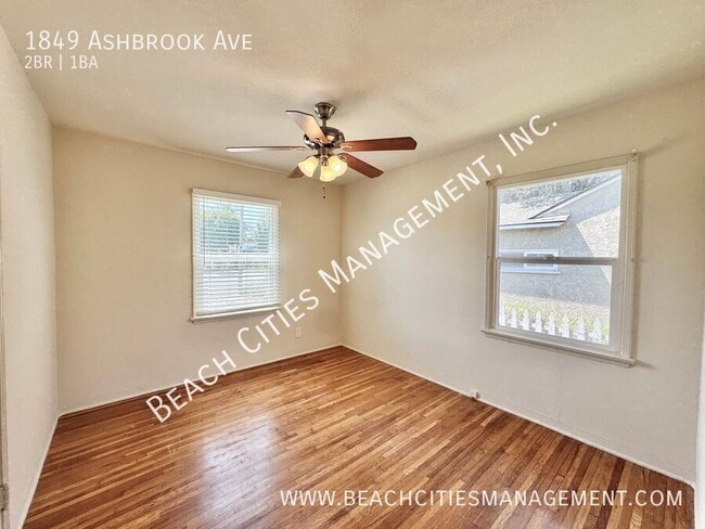 Building Photo - 1849 Ashbrook Ave