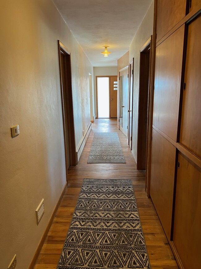 Building Photo - 5463 Rd 107