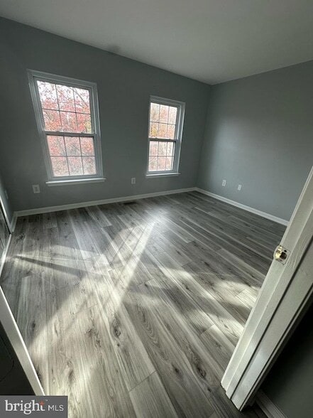 Building Photo - 7927 Foxcrest Ct