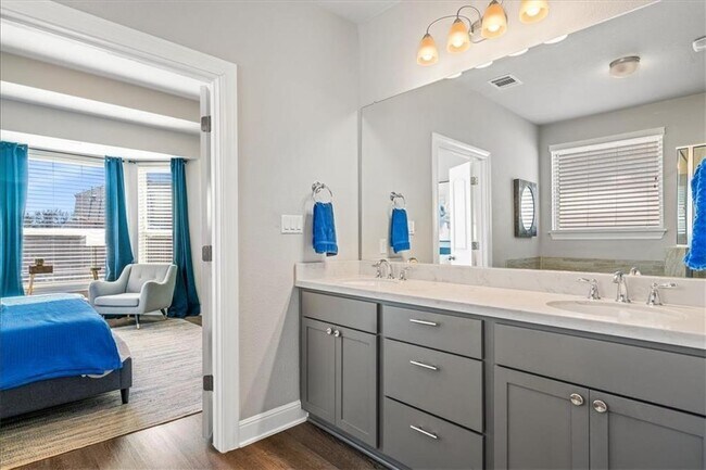 Building Photo - 2544 Granite Hill Dr