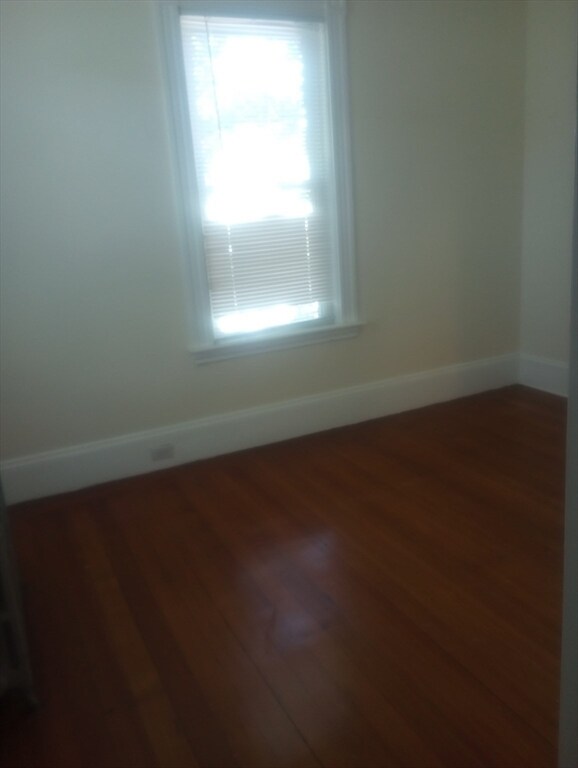 Building Photo - 84 Roslindale Ave