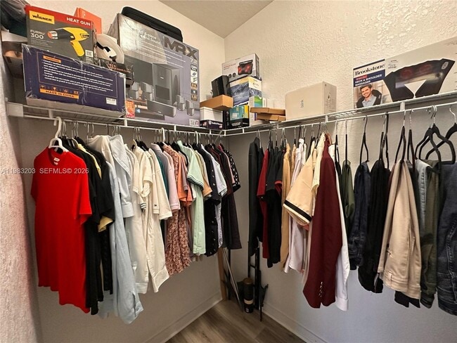 Building Photo - 13306 Tropical Ave