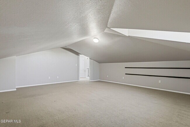 Building Photo - 3165 Sarina Cir