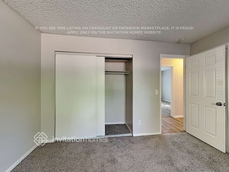 Building Photo - 1617 S Sedalia St