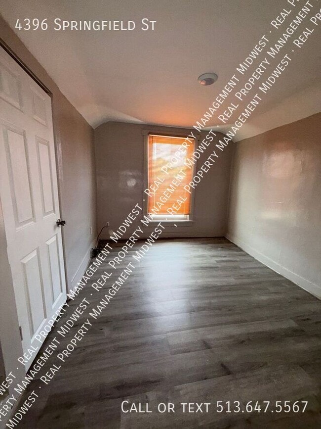 Building Photo - 4396 Springfield St