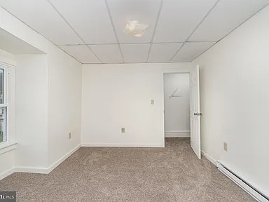 Building Photo - 323 Market St